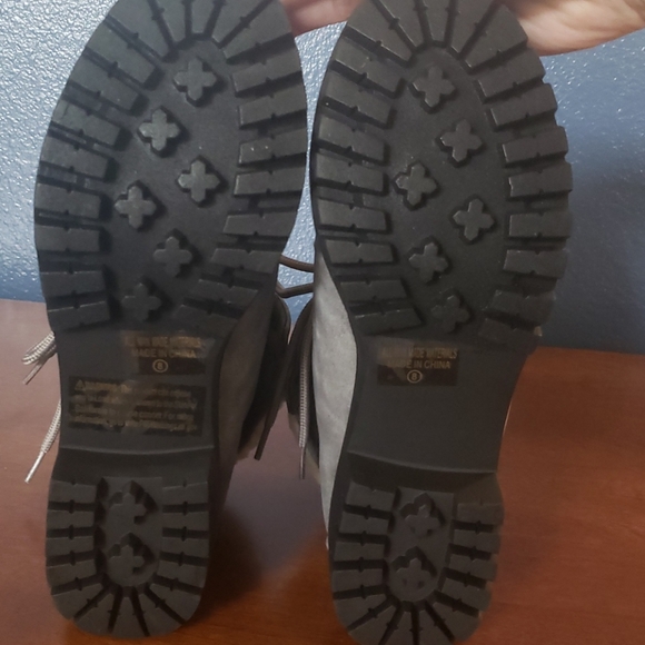 Chase + Chloe Madigan Faux Shearling Combat Boot - Picture 5 of 7